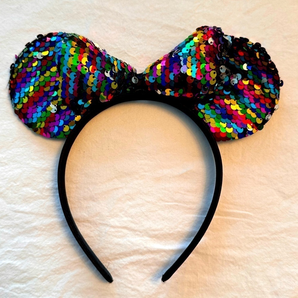 🎉Disney Minnie Mouse Ears Multicolored Sequins w/Bow